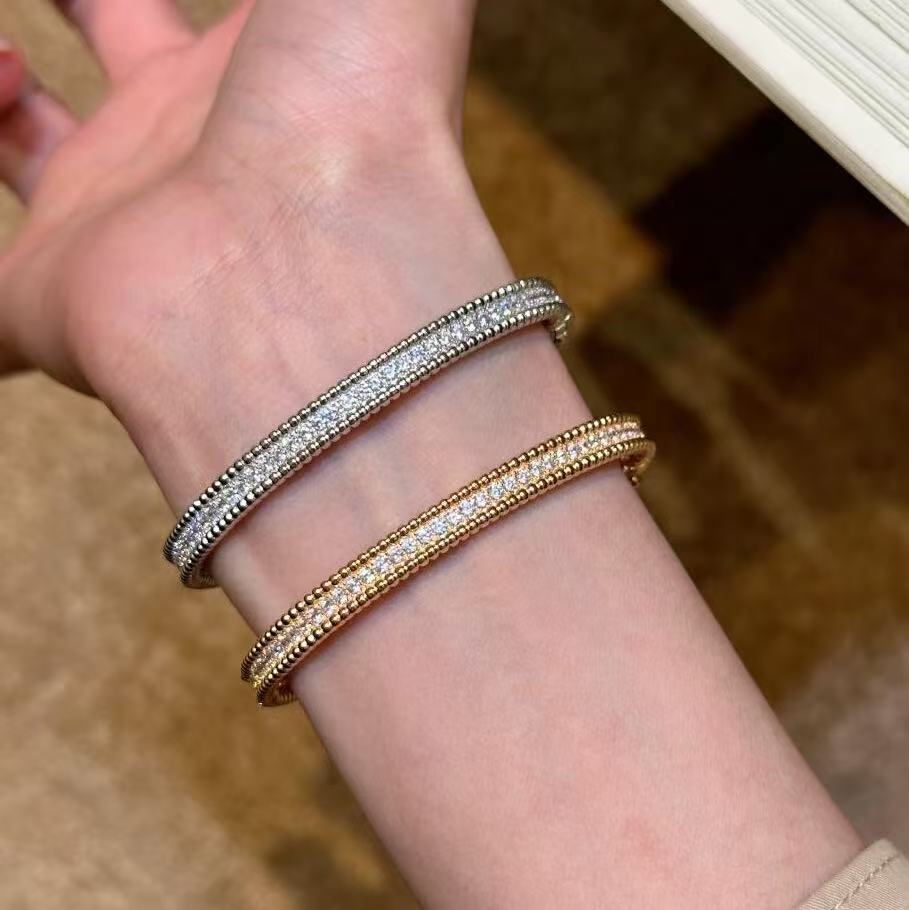 Full Circle Diamond Bracelet for Women