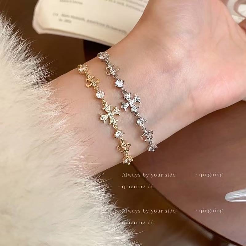 cross shaped bracelet, light luxury