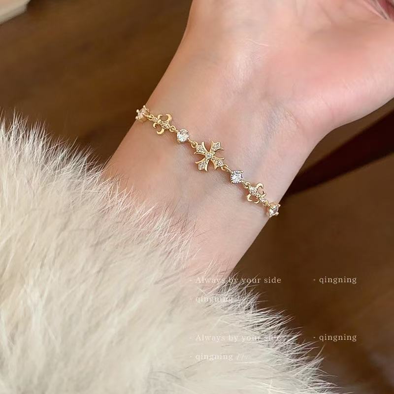 cross shaped bracelet, light luxury
