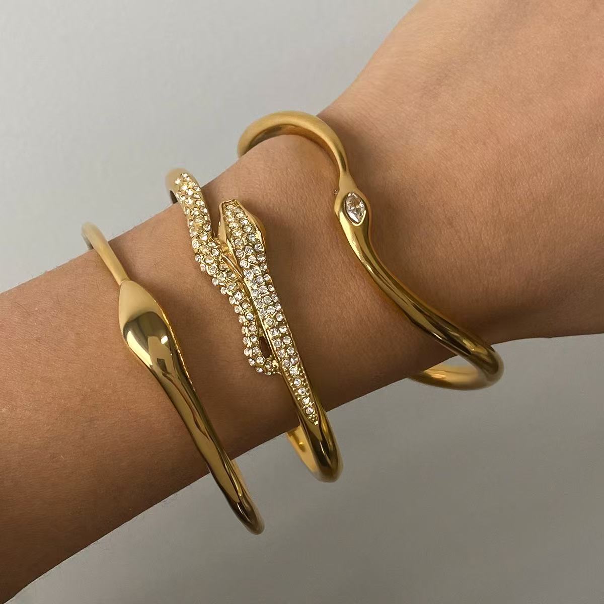American stainless steel snake bracelet