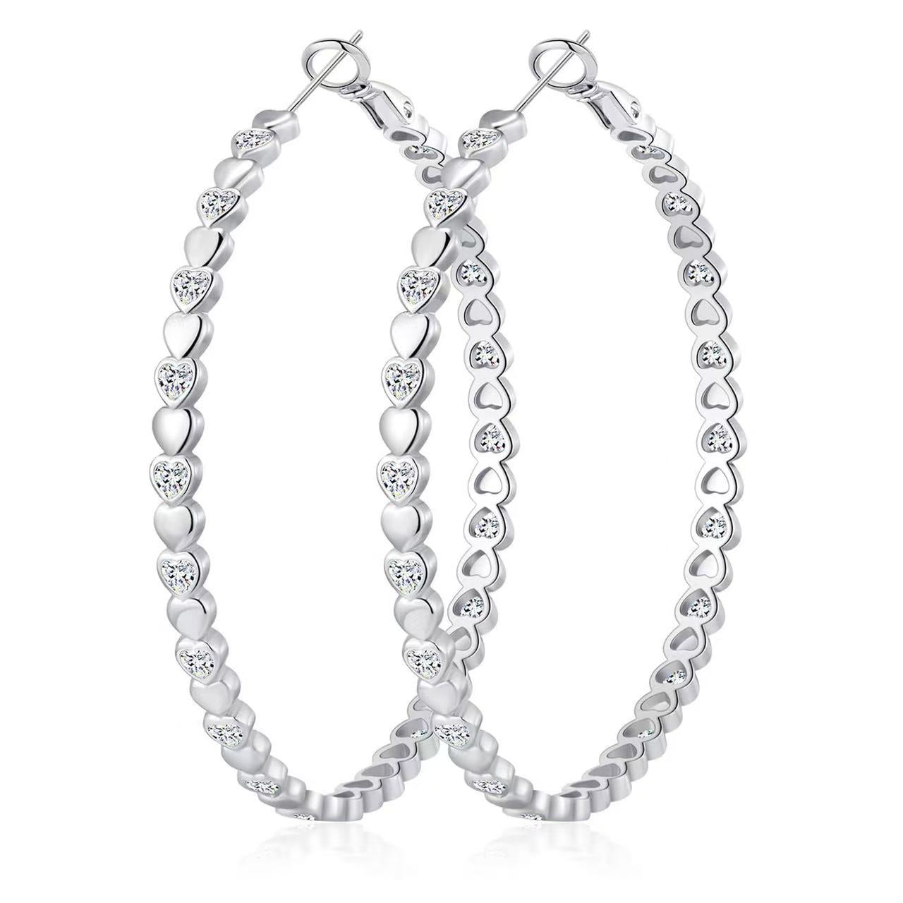 border heart-shaped earrings