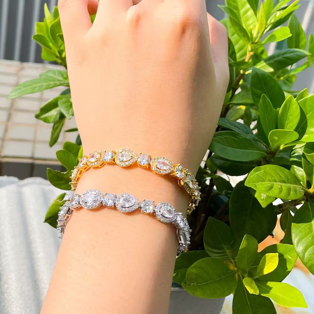 Fashionable drop-shaped zircon bracelet