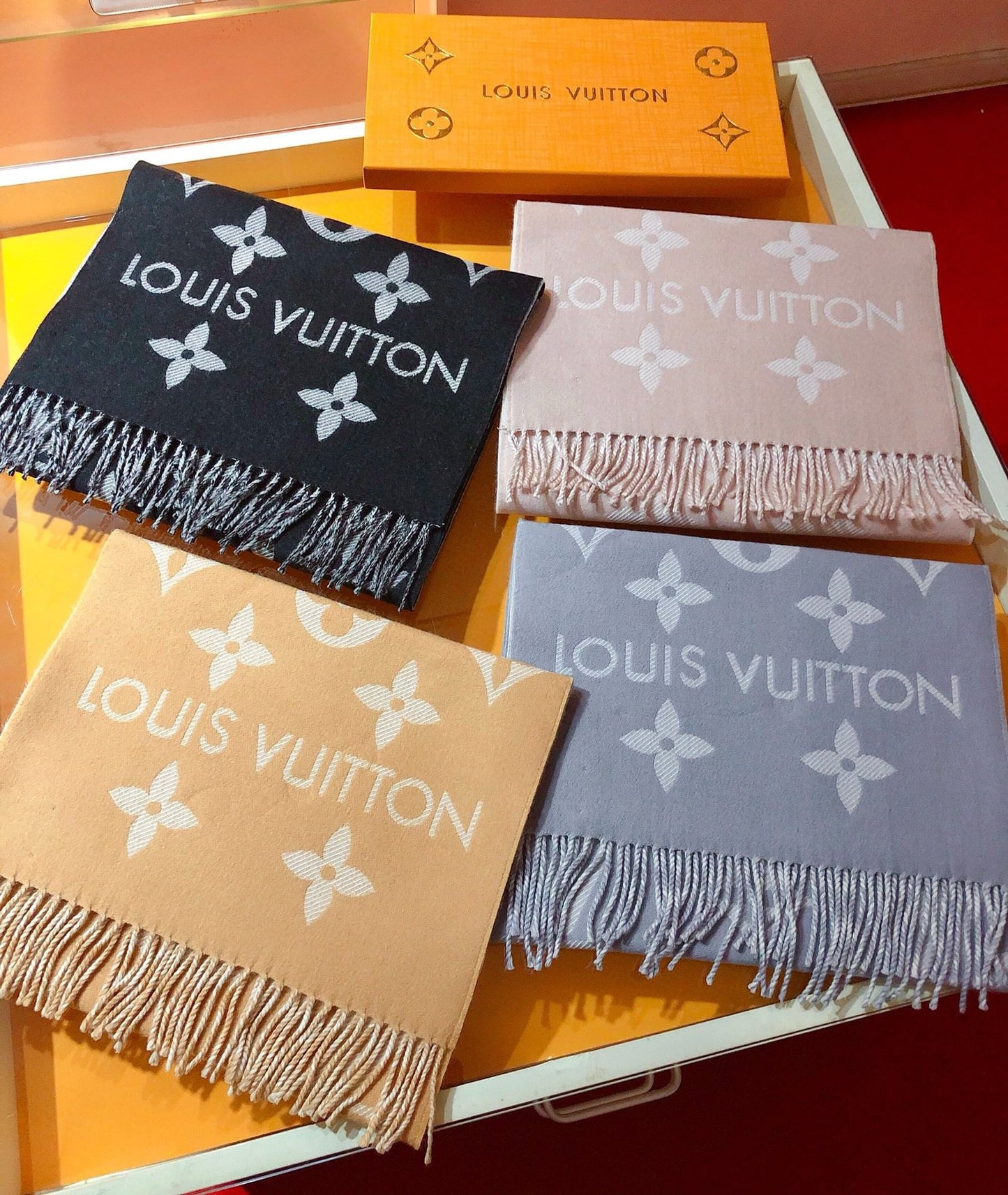 Premium LV Winter Scarf