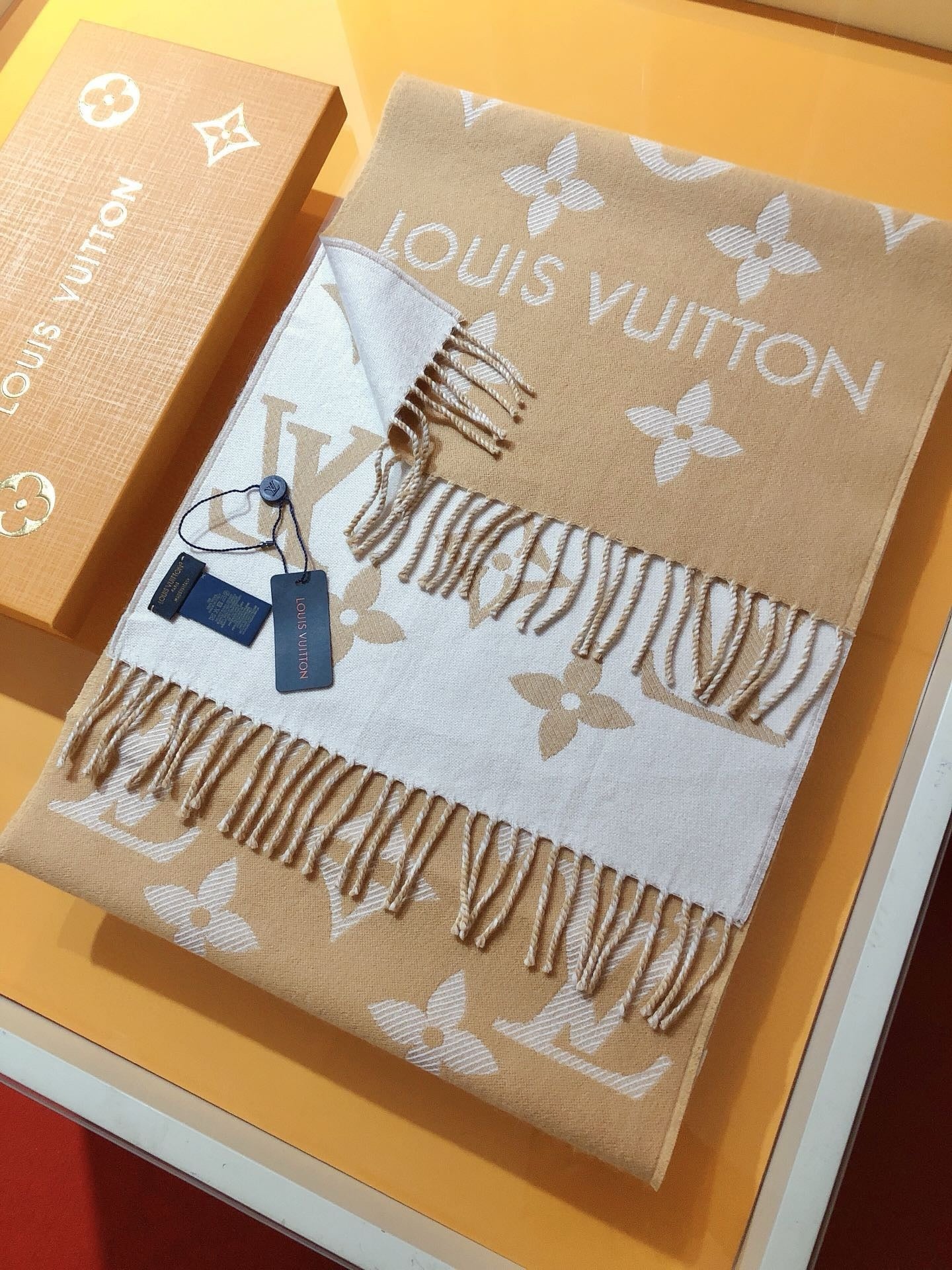 Premium LV Winter Scarf