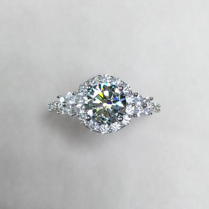 Popular D-color Moissanite Diamond Ring