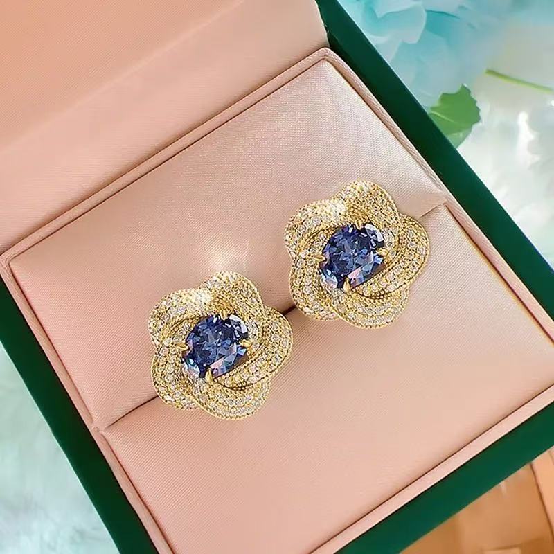 socialite round face flower earrings