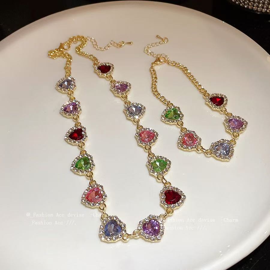 French inlaid diamond colored heart pendant set