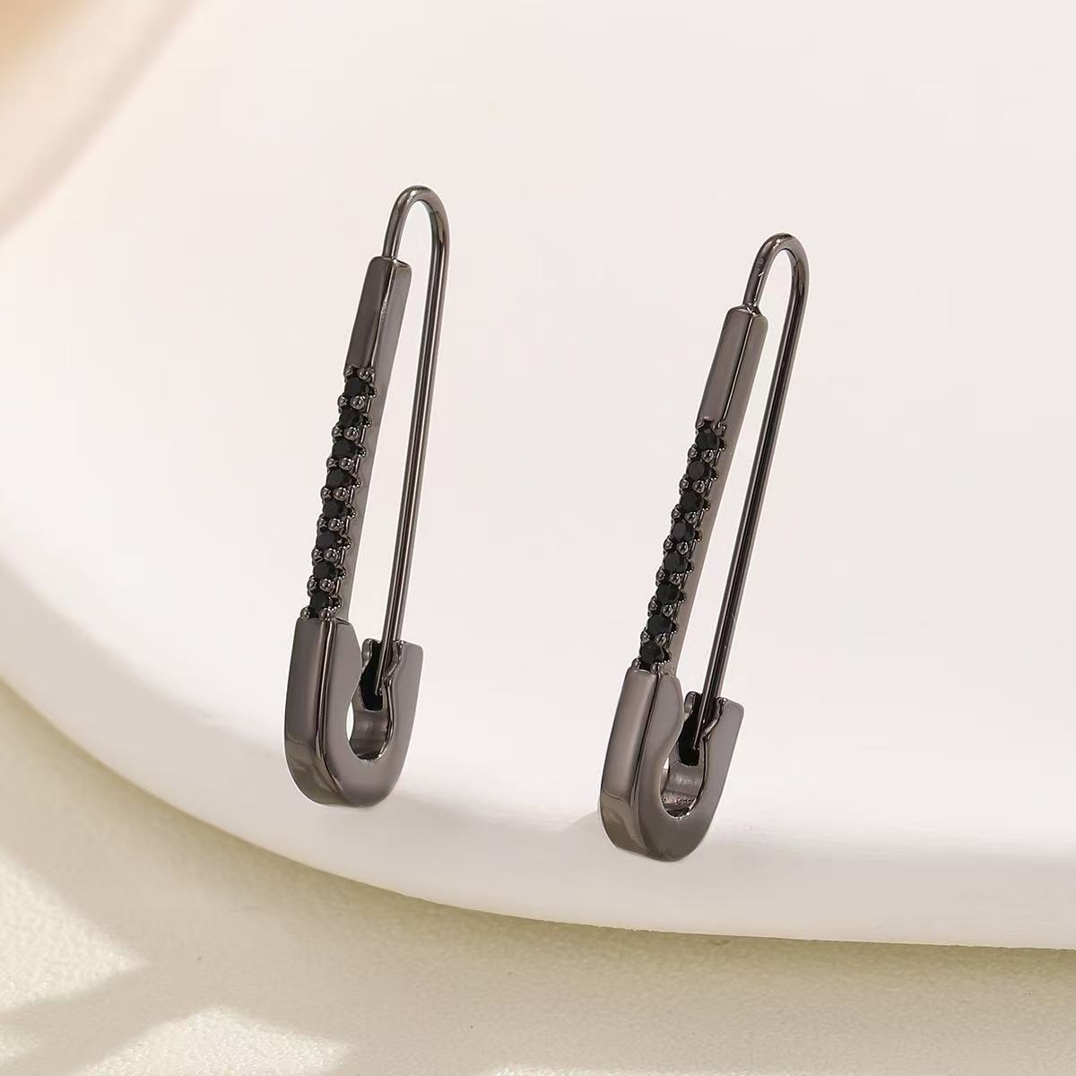 pin clip clip shaped earrings