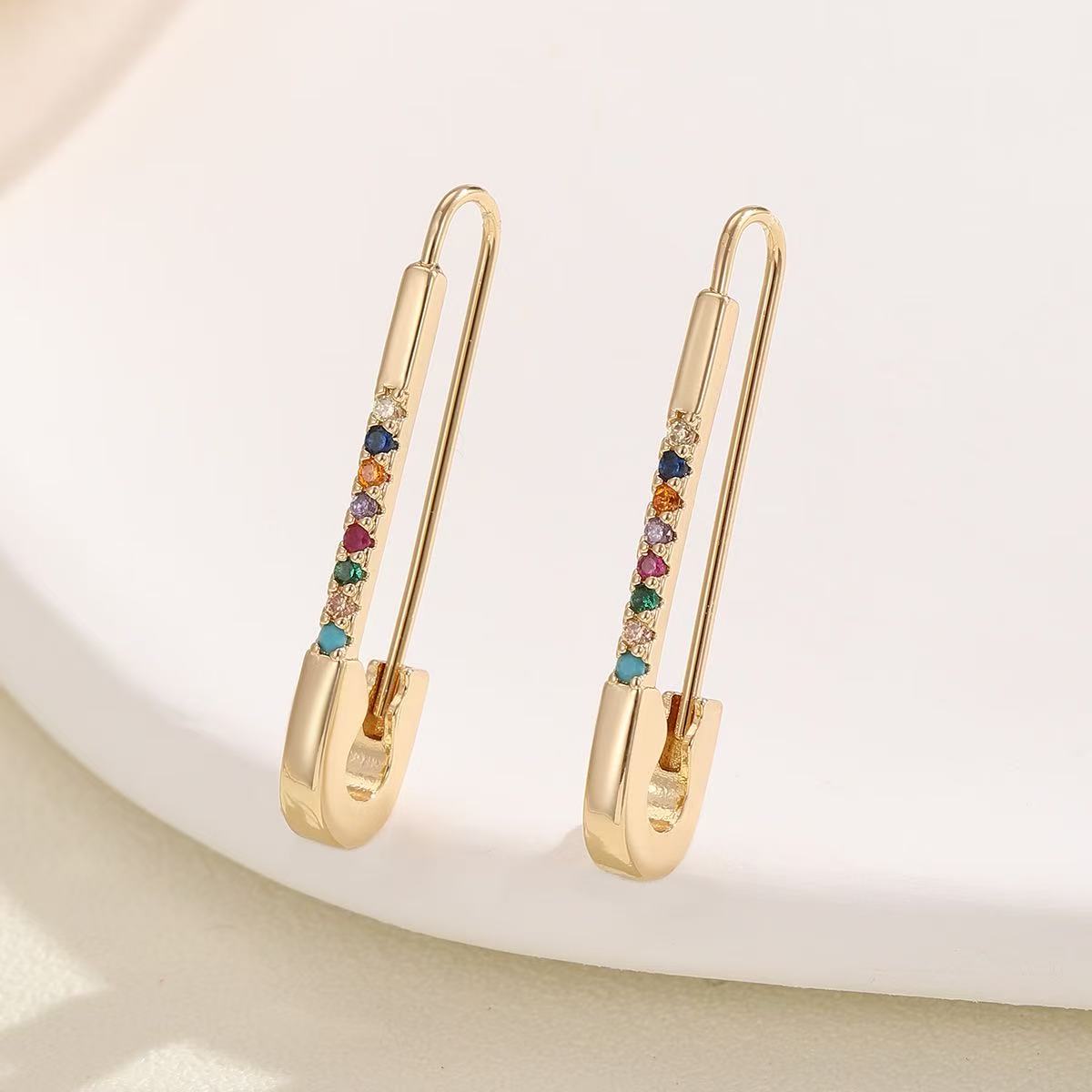 pin clip clip shaped earrings