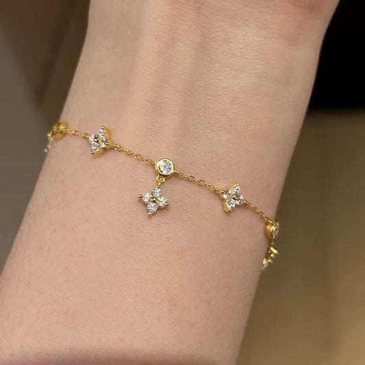 New high-end four leaf clover zircon bracelet