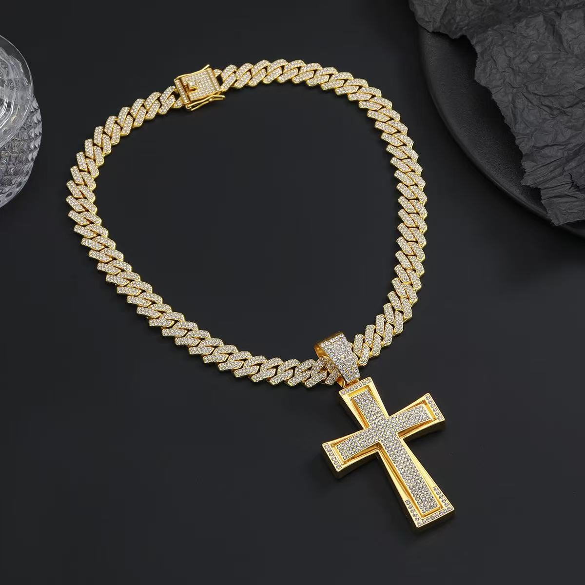 Cuban chain necklace