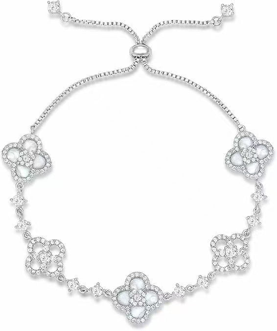 high-quality zircon inlaid lucky clover bracelet