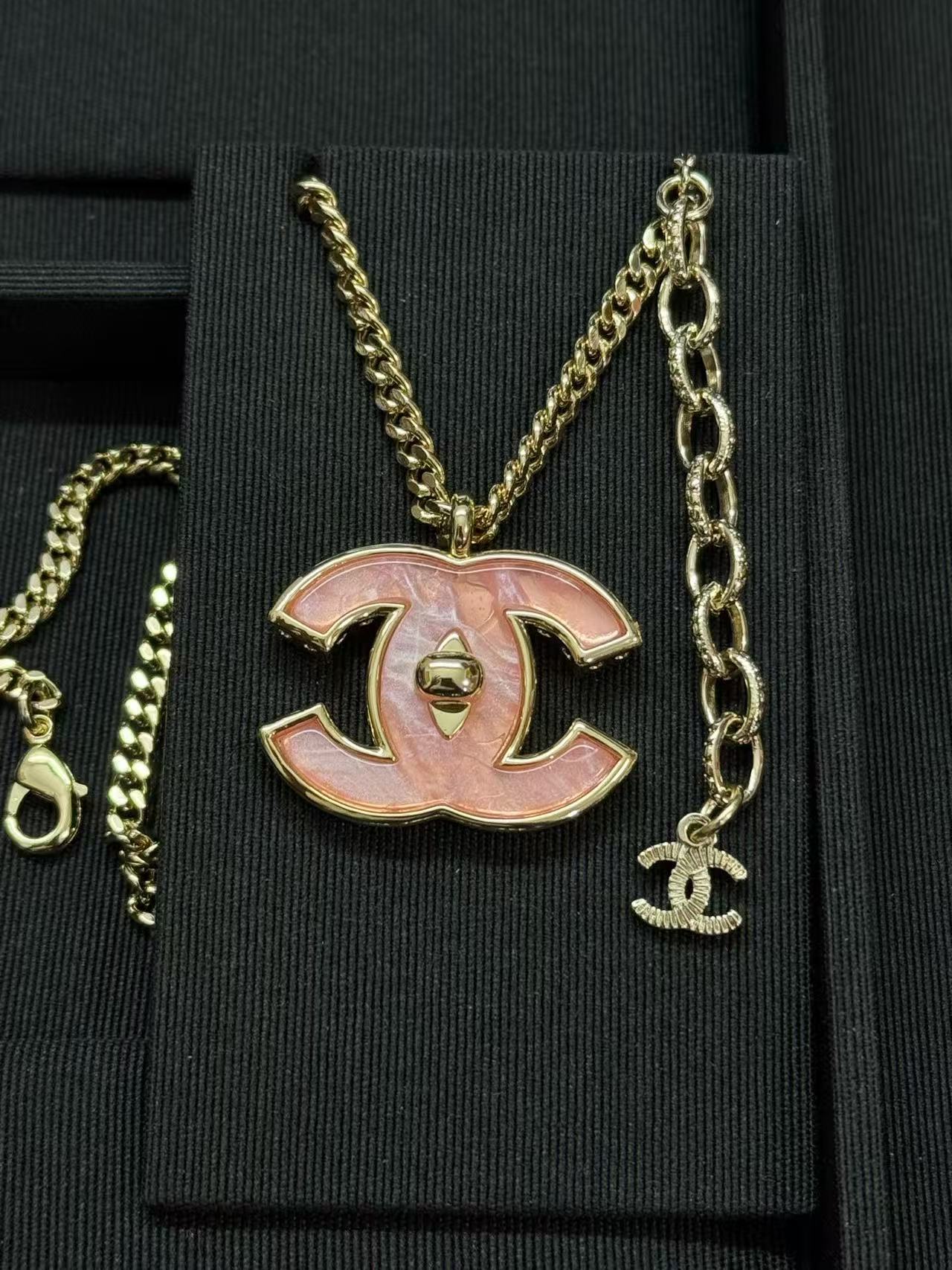 Pink Resin Gold Necklace