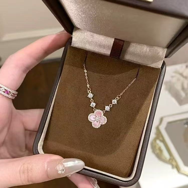 Qimeng Sweet Cherry Powder Fritillaria Four Leaf Grass Necklace for Women