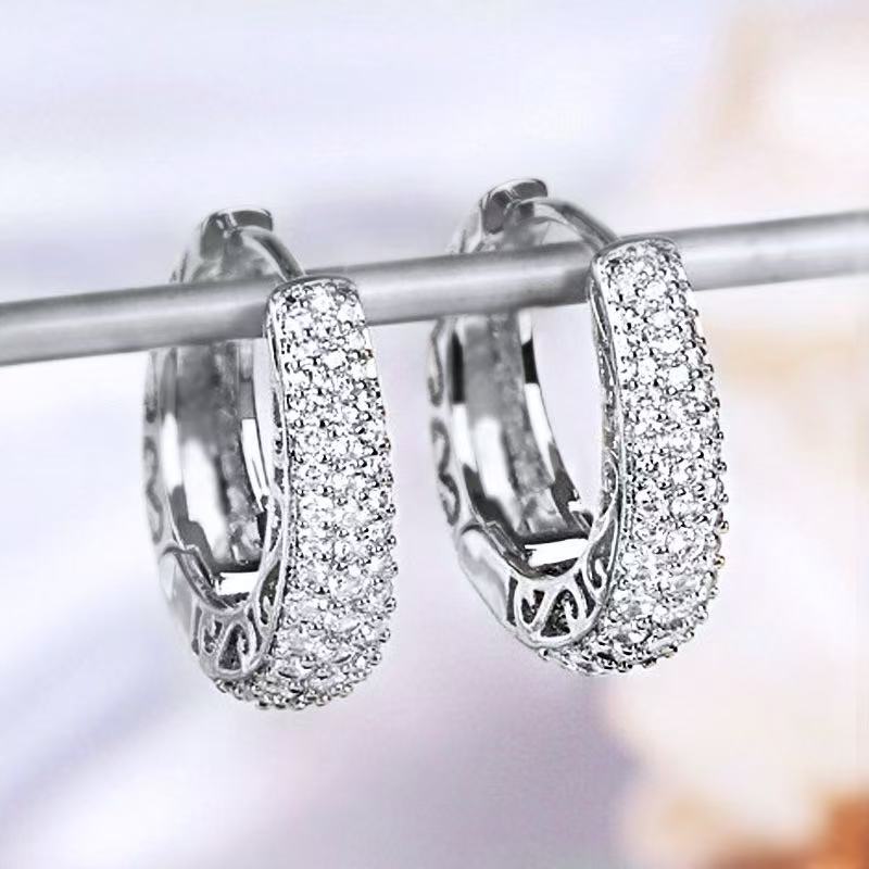 Ins-inspired minimalist women's earrings
