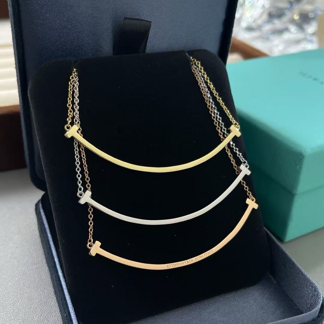 Tiffany smile Necklace
