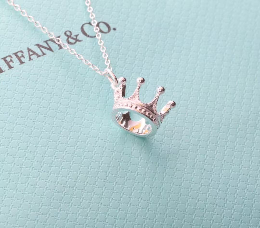Tiffany tiara👑 necklace