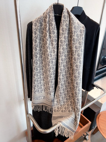 Dior High-End Winter Scarf